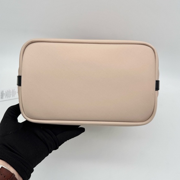 Kate Spade Chelsea Duffle Crossbody Warm Beige Multi - Picture 5 of 16